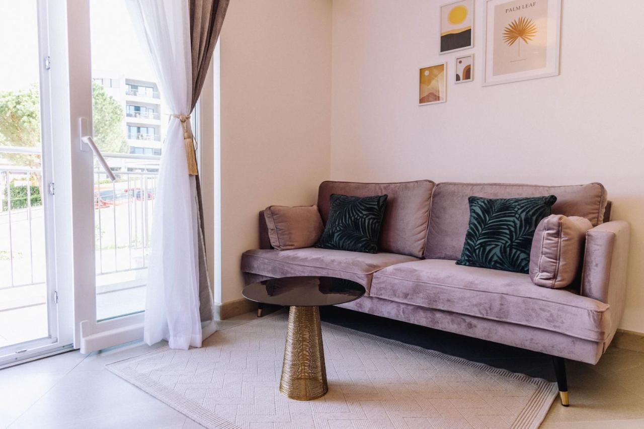 Brand New & Comfort Apartment L & L ,Free Parking + Close To Beach 두브로브니크 외부 사진