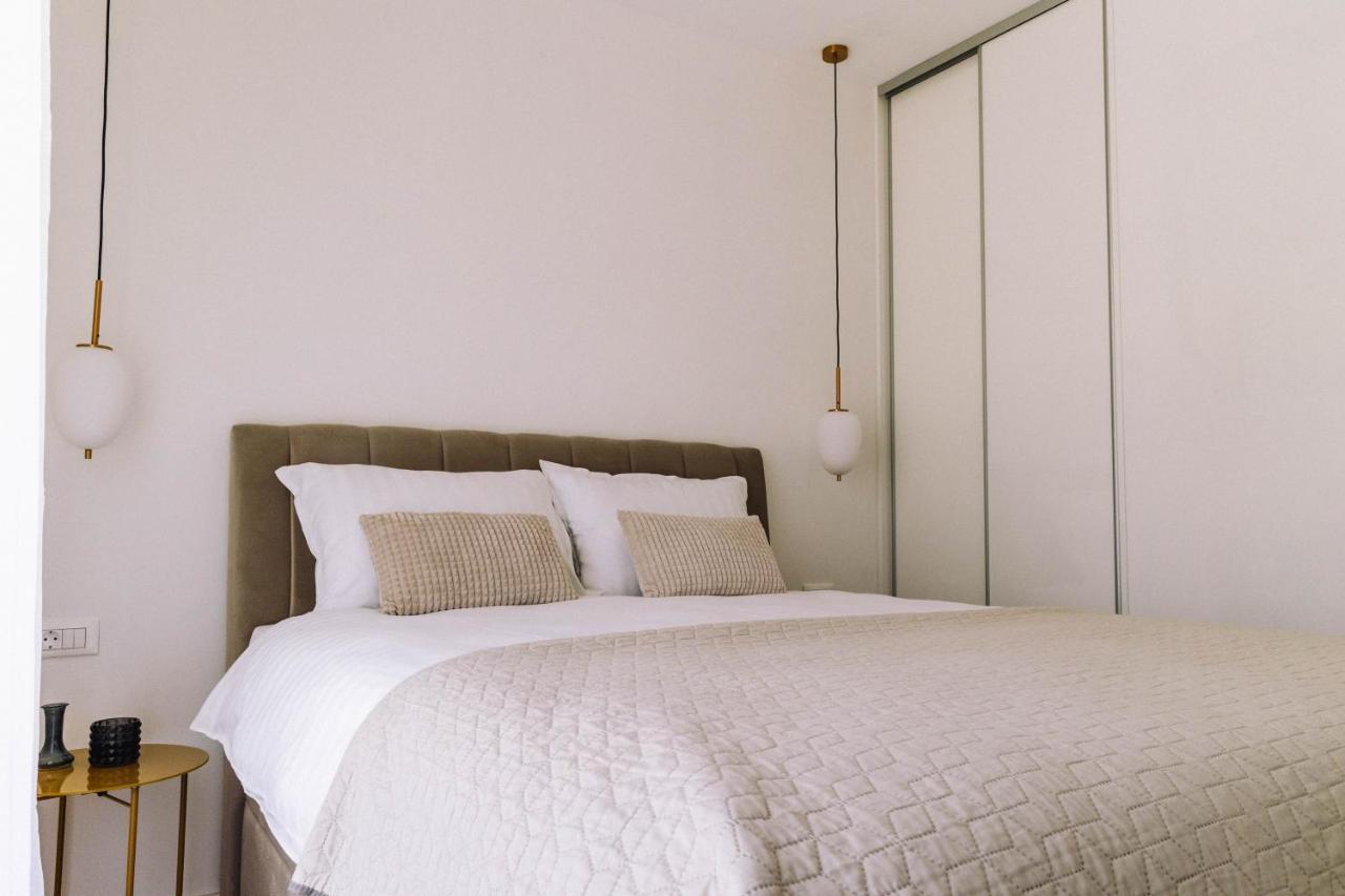 Brand New & Comfort Apartment L & L ,Free Parking + Close To Beach 두브로브니크 외부 사진