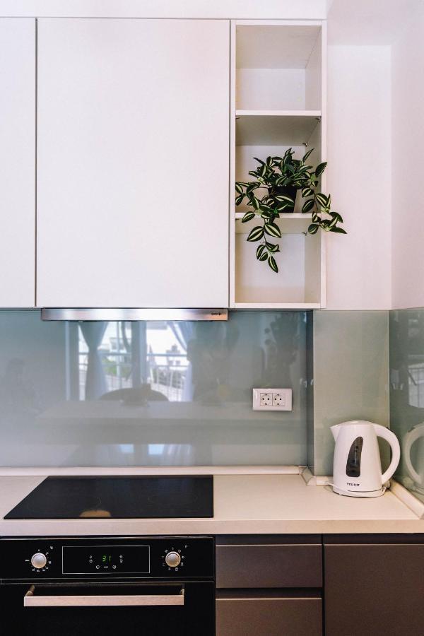 Brand New & Comfort Apartment L & L ,Free Parking + Close To Beach 두브로브니크 외부 사진