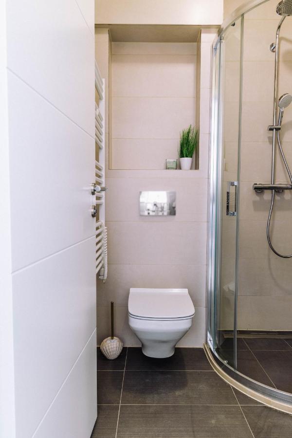 Brand New & Comfort Apartment L & L ,Free Parking + Close To Beach 두브로브니크 외부 사진